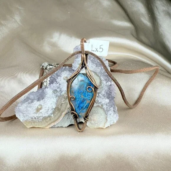 Handmade Copper Wire Wrapped Blue Chrysocolla Raw Stone Pendant Necklace Jewelry - Picture 2 of 3